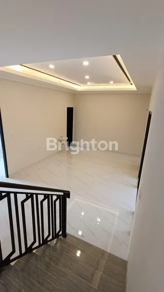 image RUMAH GRESS 2LT SANGAT DEKAT KE GALAXY MALL SEKITAR 2MENIT SAJA (1)