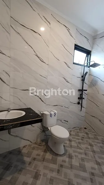 image RUMAH GRESS 2LT SANGAT DEKAT KE GALAXY MALL SEKITAR 2MENIT SAJA (7)