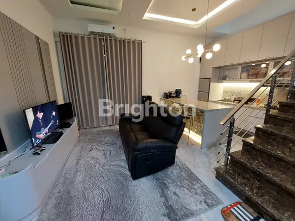 image RUMAH MULYOSARI MINIMALIS MEWAH LOKASI MEPET PAKUWON CITY SURABAYA (1)