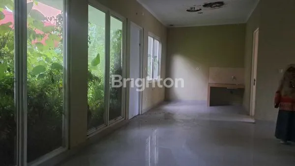 image RUMAH CANTIK 2 LANTAI BATAKAN VILLAGE (3)