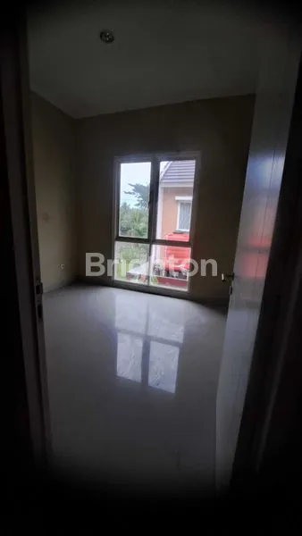 image RUMAH CANTIK 2 LANTAI BATAKAN VILLAGE (5)