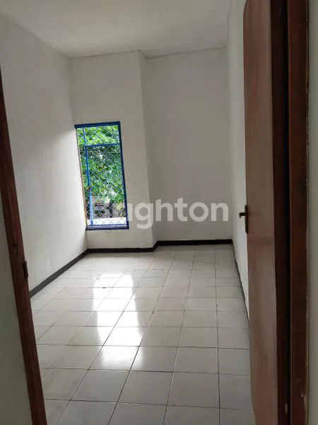 image RUKO 2 LANTAI TENGAH KOTA KOMPLEK PERUKOAN (5)