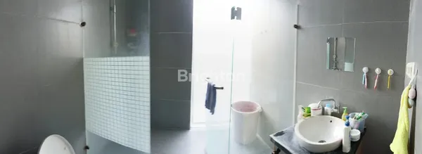 image RUMAH 2 LANTAI SEMI FURNISH GUNUNG SARI, WIYUNG (6)