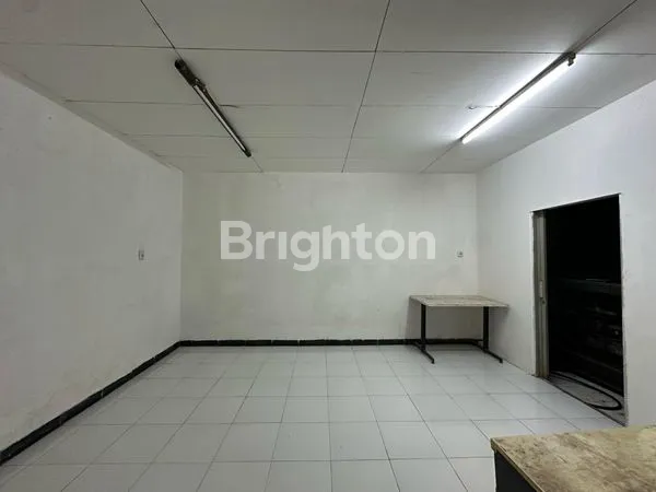 image RUKO BAGUS BESAR LUAS MURAH PINGGIR JALAN STRATEGIS KOMERSIL MERUYA JAKARTA BARAT (4)