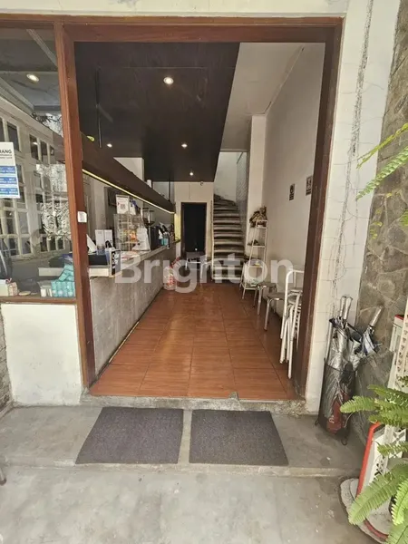 image RUMAH USAHA RAYA MARGOREJO INDAH STRATEGIS SIAP PAKAI (7)