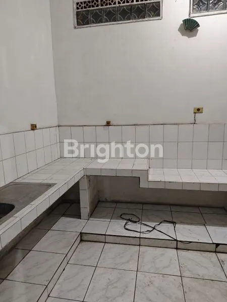 image RUMAH 2 LANTAI SIAP HUNI DI KALONGAN, SURABAYA (3)