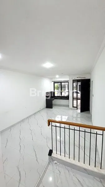 image RUMAH MEWAH 2 LANTAI, KONDISI BARU DI CIMANGGIS GOLF ESTATE. (3)