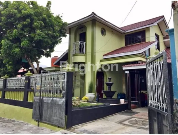 image RUMAH BAGUS 2 LANTAI DI PERUMAHAN BUMI RENGGANIS (2)