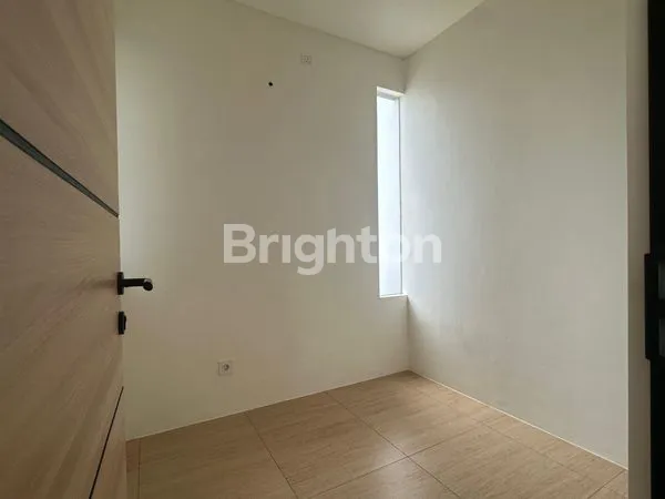 image RUMAH BARU SEMI FURNISH DI CENDANA ESSENCE LIPPO KARAWACI TANGERANG (5)