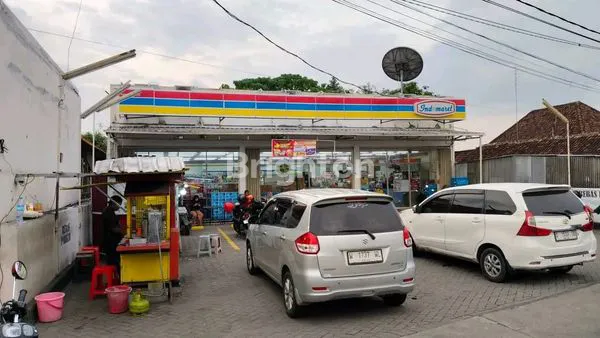 INDOMARET GEDEG MOJOKERTO SANGAT STRATEGIS