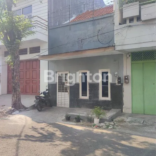 RUMAH SIAP HUNI TENGAH KOTA DEKAT PASAR BANJARSARI PEKALONGAN