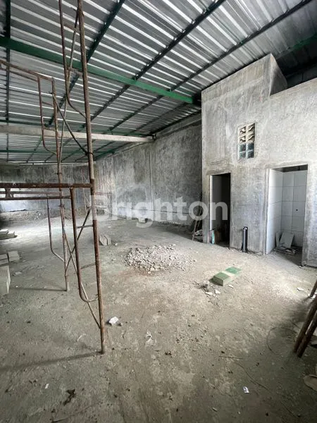 image GUDANG LUAS DI GAMPENGREJO (7)