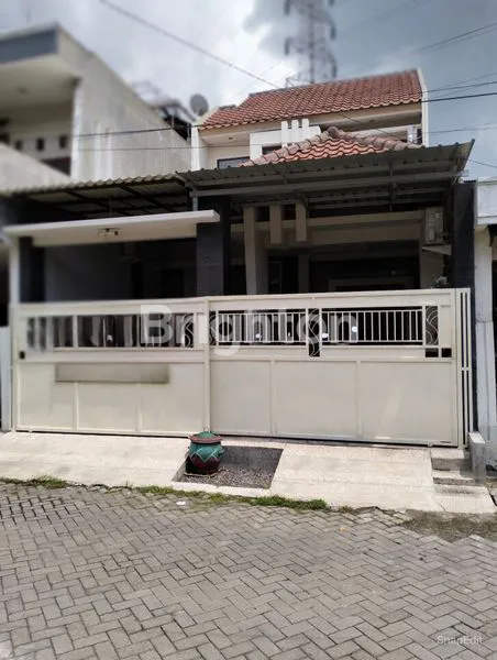 1M AN RUMAH 2 LANTAI SIAP HUNI TERAWAT LEBAR 7 DARMO INDAH SURABAYA BARAT