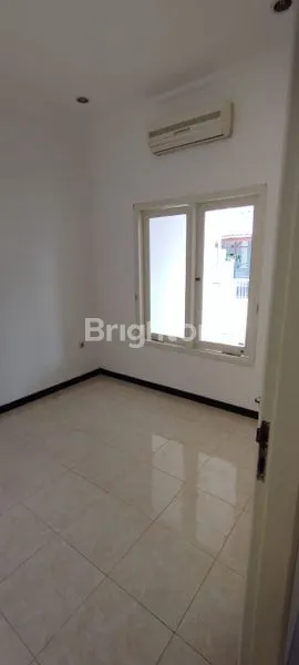 image RUMAH MURAH SURABAYA (3)