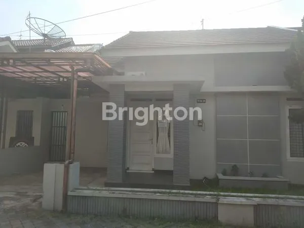 image RUMAH CANTIK DI FAJAR INDAH (1)