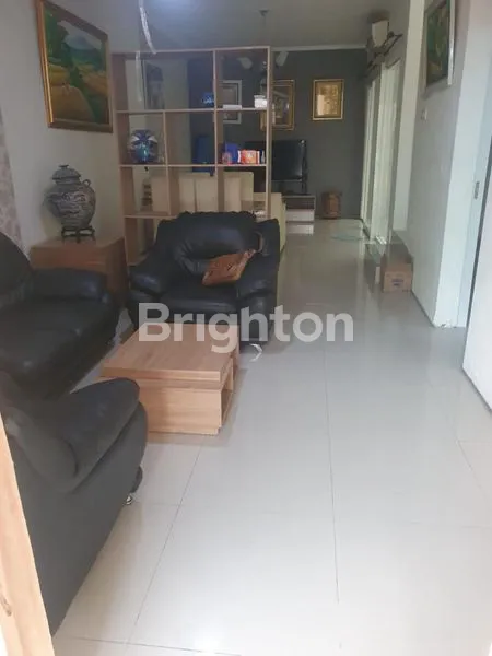 image RUMAH MINIMALIS 2 LANTAI SIAP HUNI "FULL FURNISHED" DIAMOND PARK RESIDENCE (JUANDA) (3)