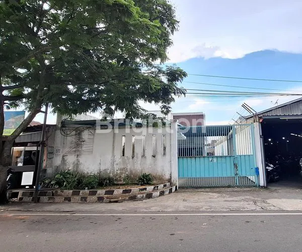 image KANTOR LUAS 2 LANTAI DI RADEN INTAN (1)