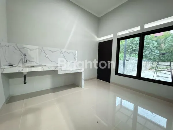 image HUNIAN CANTIK 2 LT DI CIBUBUR (3)