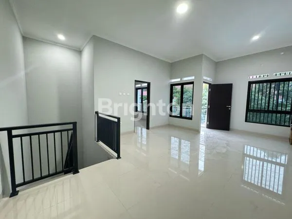 image HUNIAN CANTIK 2 LT DI CIBUBUR (4)