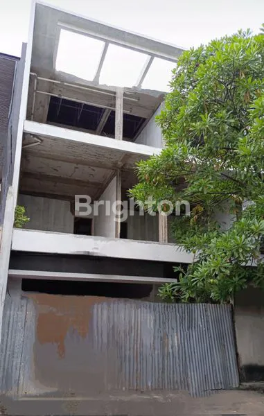 image RUMAH DI PERMATA BUANA, JAKARTA BARAT (1)