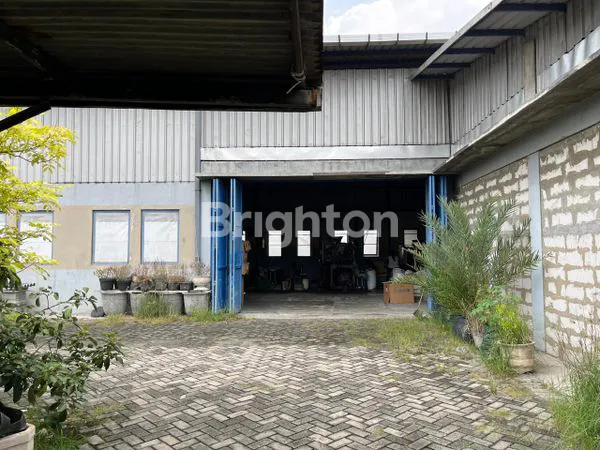 image EKS PABRIK POT KOSMETIK KEBRAON DIJUAL CEPAT (3)