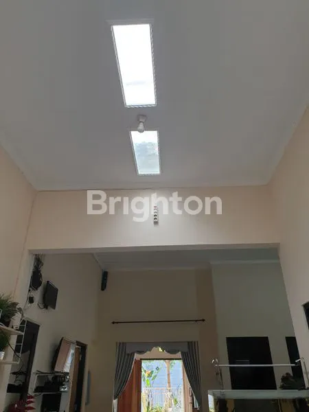 image RUMAH KEREN DI PURI INDAH SIDOARJO (8)