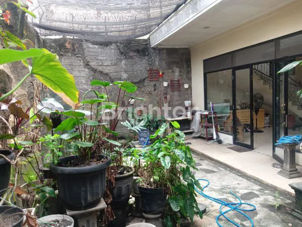 image RUMAH KEREN DI PURI INDAH SIDOARJO (4)