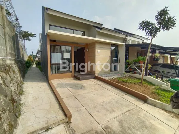 RUMAH 700 M DARI STASIUN CILEBUT BOGOR