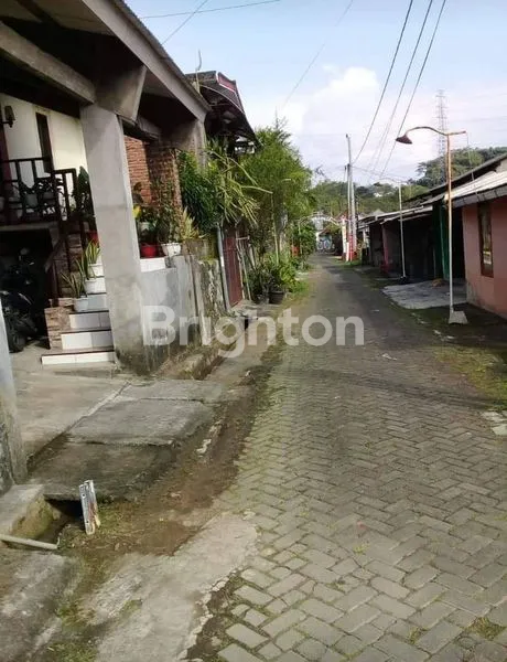 image JUAL RUMAH ASRI DI UNGARAN (6)
