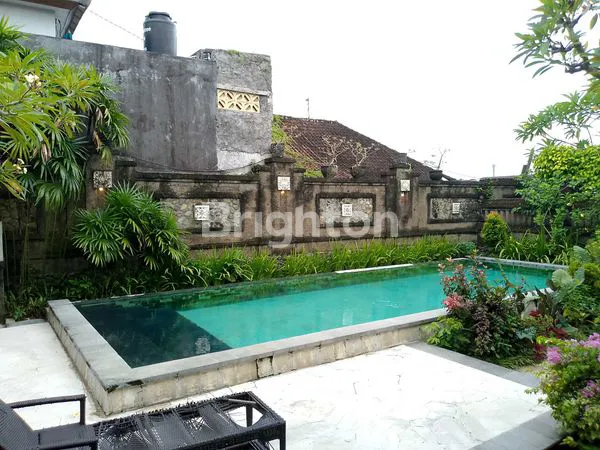 image VILLA LUAS DAN STRATEGIS DI SIULAN, DENPASAR TIMUR! (5)