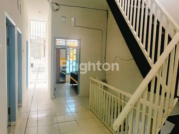 image KOS 17 KAMAR BARU RENOVASI, FULL FURNISHED & AC, SIAP BEROPERASI, LOKASI STRATEGIS & BEBAS BANJIR DI TANJUNG DUREN, JAKARTA BARAT (8)