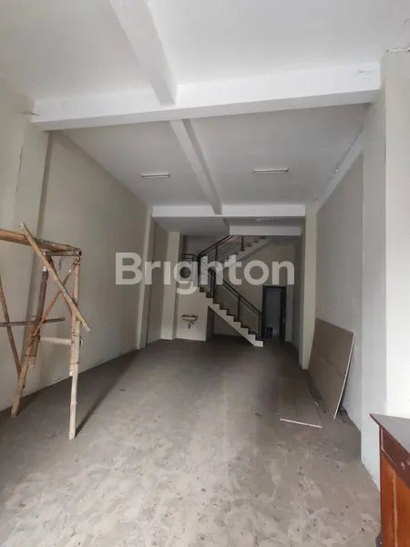 image RUKO PUSAT KOTA SOLO 3 LANTAI (6)