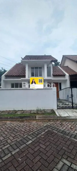 image RUMAH LUAS LEGA NYAMAN  AMAN ASRI STRATEGIS  METLAND JAKARTA BARAT (1)
