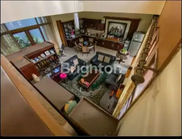 image RUMAH MEWAH TENGAH KOTA SIAP HUNI (7)