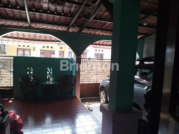 image HUNIAN CANTIK DI SAWANGAN  (6)