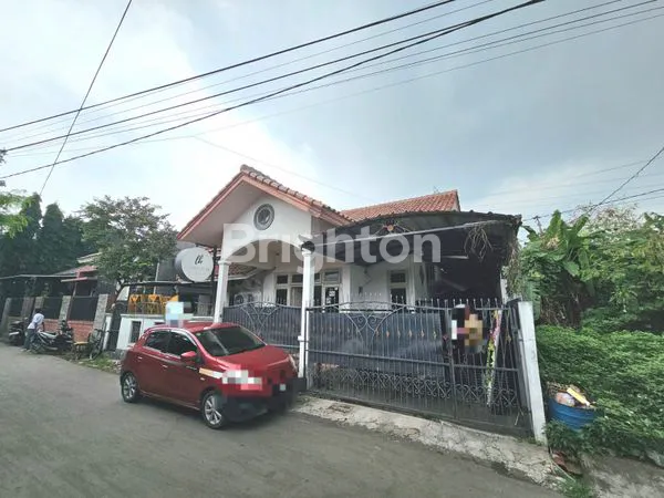 image RUMAH DI HAJI RADIMIN KOTA CIREBON (1)