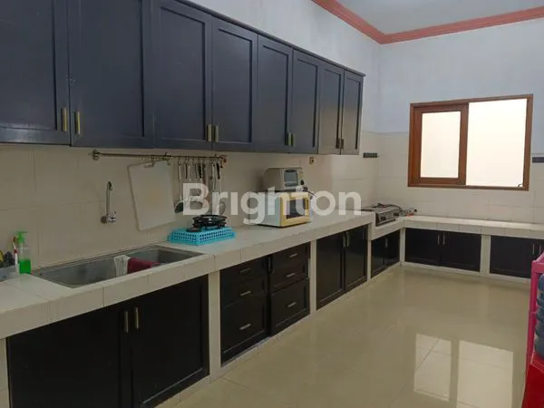 image RUMAH HOEK MEWAH PLUIT PERMAI, BEBAS BANJIR DAN SEMI FURNISH (8)