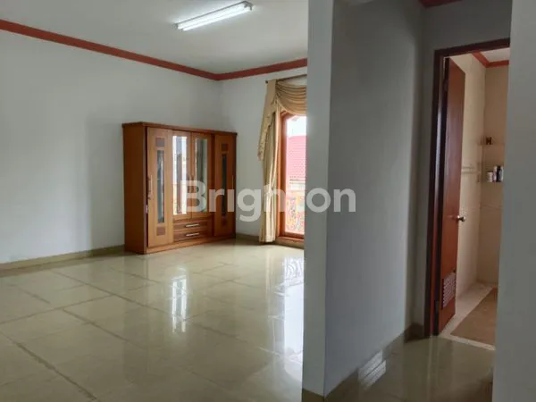 image RUMAH HOEK MEWAH PLUIT PERMAI, BEBAS BANJIR DAN SEMI FURNISH (6)