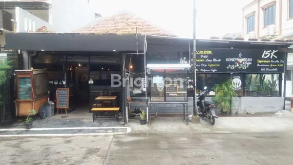 image RUMAH HOOK LOKASI STRATEGIS DI KELAPA GADING (2)