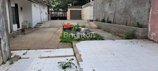 image DIJUAL CEPAT RUMAH JATINEGARA KAUM (8)