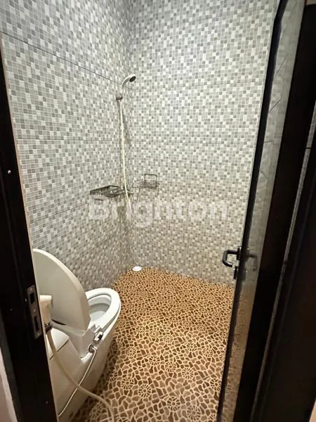 image DI JUAL RUMAH KOS 2 LT LUXURY DI ISLAMIC VILLAGE TANGERANG (8)