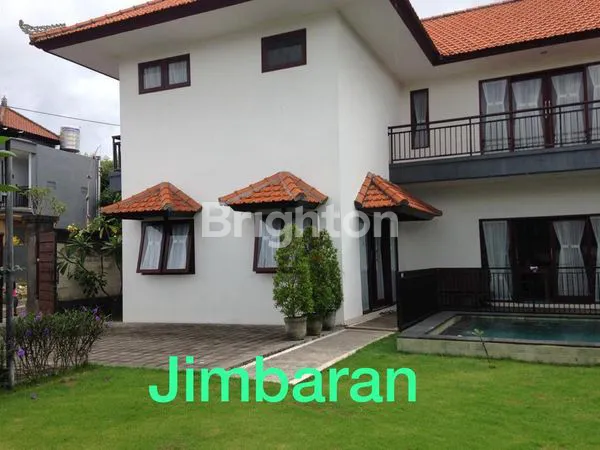 image VILLA LUAS 2 LANTAI 4 BEDROOM JIMBARAN BALI (2)