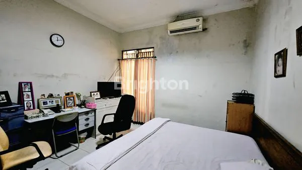 image RUMAH 2 LANTAI STRATEGIS BEBAS BANJIR COCOK UNTUK HUNIAN NYAMAN ATAU KOS-KOSAN DI GROGOL JAKARTA BARAT (7)