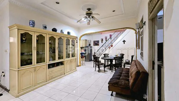 image RUMAH 2 LANTAI STRATEGIS BEBAS BANJIR COCOK UNTUK HUNIAN NYAMAN ATAU KOS-KOSAN DI GROGOL JAKARTA BARAT (5)