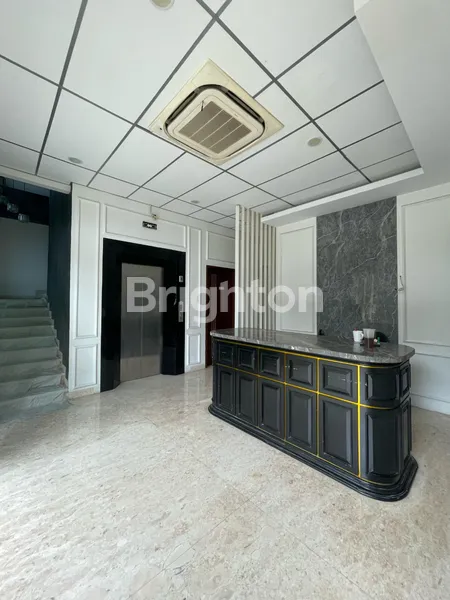 image MINI BUILDING MEWAH STRATEGIS DEKAT AREA PERKANTORAN KEMANG JAKARTA SELATAN (2)