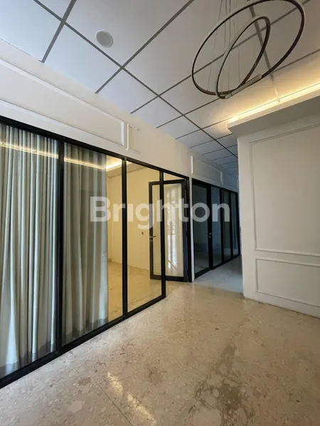 image MINI BUILDING MEWAH STRATEGIS DEKAT AREA PERKANTORAN KEMANG JAKARTA SELATAN (6)