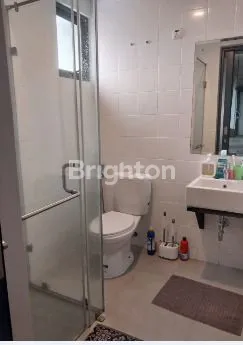 image RUMAH FULL FURNISH MEWAH DIAREA STRATEGIS DEKAT PUSAT PERKANTORAN BSD SERPONG (7)