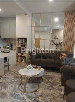 image RUMAH FULL FURNISH MEWAH DIAREA STRATEGIS DEKAT PUSAT PERKANTORAN BSD SERPONG (2)