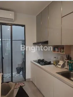 image RUMAH FULL FURNISH MEWAH DIAREA STRATEGIS DEKAT PUSAT PERKANTORAN BSD SERPONG (6)