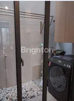 image RUMAH FULL FURNISH MEWAH DIAREA STRATEGIS DEKAT PUSAT PERKANTORAN BSD SERPONG (4)